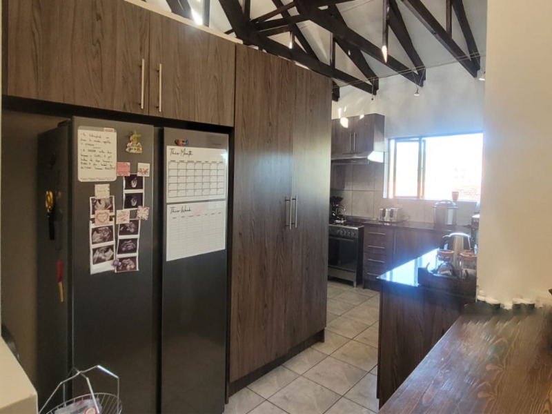 To Let 4 Bedroom Property for Rent in Xanadu Nature Estate North West